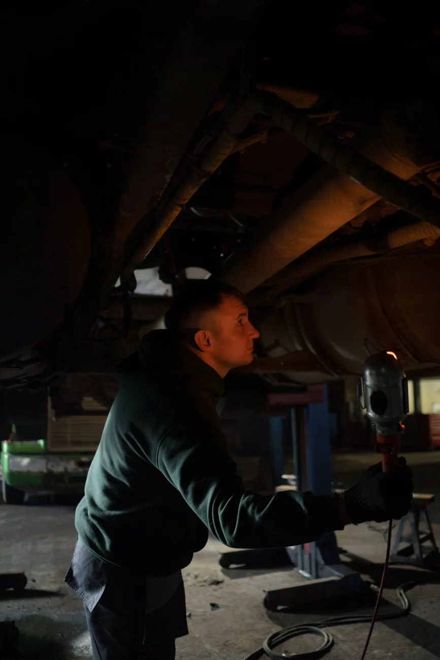 Steering & suspension repair — illustrative workshop photograph